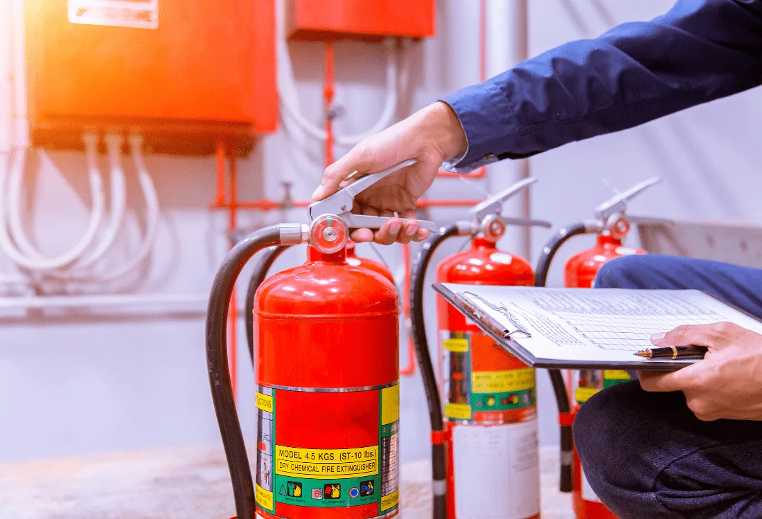 Fire and hygiene risk reduction for kitchen extraction systems